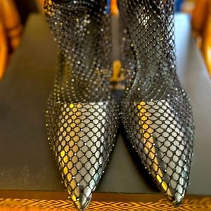 Brand New - Never Worn - Charles Women’s Sequin Dress Shoes 8.5